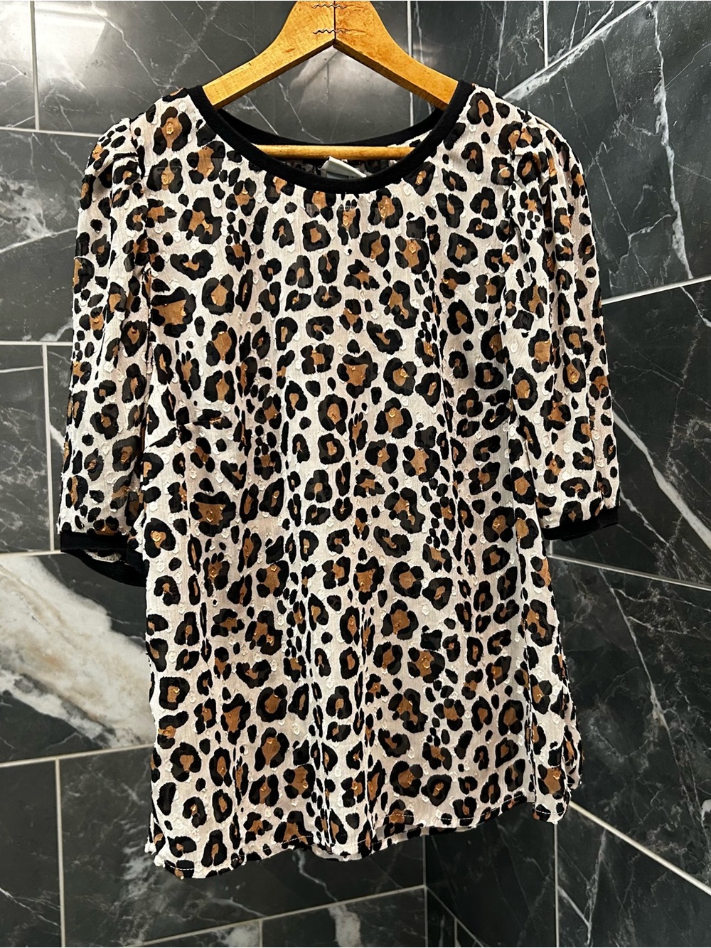 a new day Leopard Print Short Sleeve Top in White, Black, Brown